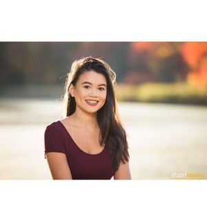 Meet your Posher, Alicia